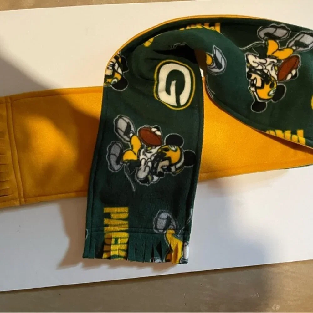 Green Bay Packers Fleece Scarf Mickey Mouse Pattern